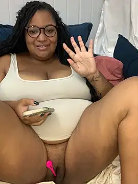 SweetLizzyBBW online show from 05/10/26, 10:48