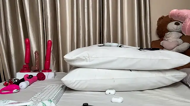 SexyAudreyFuck online show from 01/06/26, 08:18