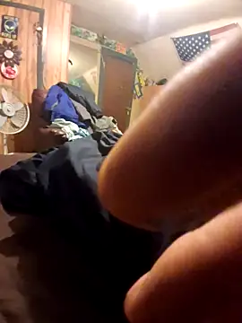 nuttinbuttcock69 online show from 03/25/26, 07:53