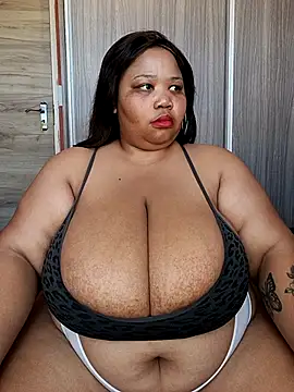 Snapshot of XXSEXYBBW94 chatting on 09/18/25, 07:21 XXSEXYBBW94 online show from 09/18/25, 07:21