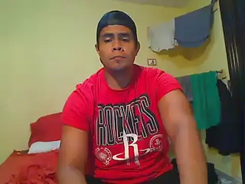 Snapshot of lozter345 chatting on 10/10/25, 01:04 lozter345 online show from 10/10/25, 01:04