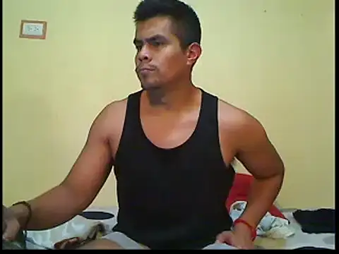 Snapshot of lozter345 chatting on 11/08/25, 01:06 lozter345 online show from 11/08/25, 01:06