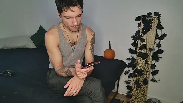 JackDesFeux online show from 09/29/25, 08:24