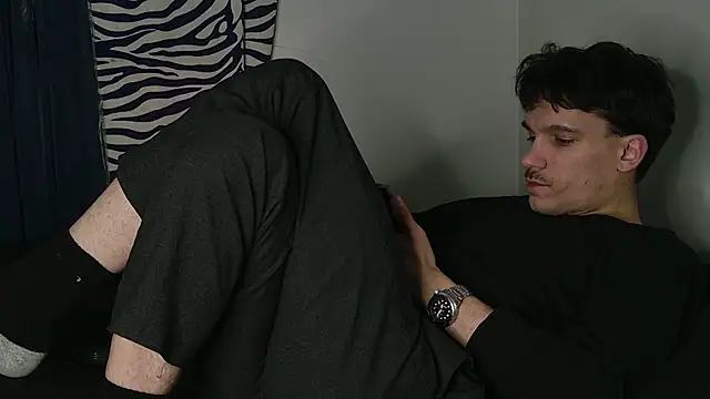 JackDesFeux online show from 04/21/26, 02:51