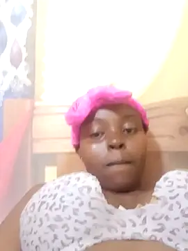 hotpristine online show from 01/29/25, 09:07