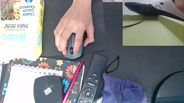 Snapshot of ana_milf chatting on 12/04/24, 11:13 ana milf online show from 12/04/24, 11:13