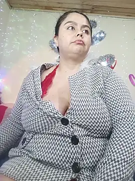 celestehot707rs online show from 12/18/25, 05:57