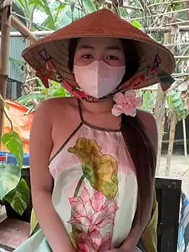 BabyThree  online show from 01/14/25, 07:38