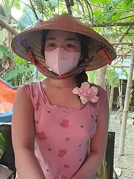 BabyThree  online show from 01/25/25, 08:53