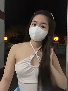 BabyThree  online show from 02/10/25, 01:44