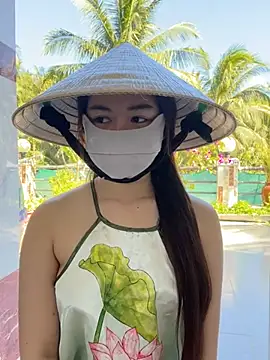 BabyThree  online show from 02/27/25, 08:06