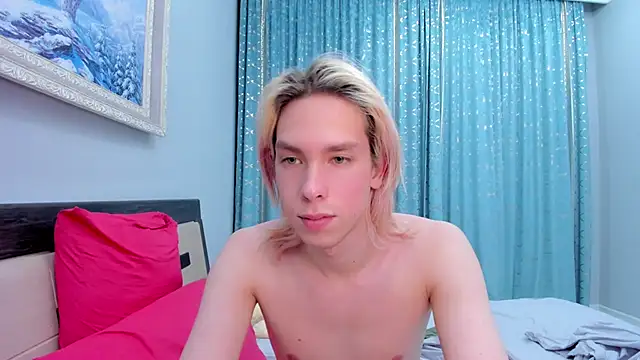 Snapshot of matt_spark chatting on 01/03/25, 02:32 matt spark online show from 01/03/25, 02:32