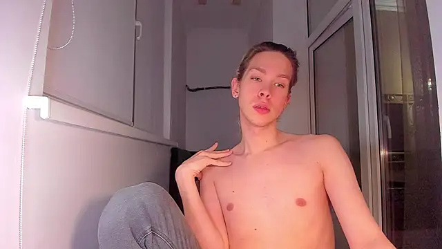 Snapshot of matt_spark chatting on 03/12/25, 02:01 matt spark online show from 03/12/25, 02:01