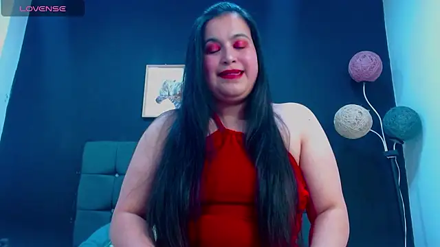 mia xx1 online show from 11/19/25, 02:22