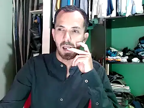 Tomas Tylor online show from 01/07/26, 12:24