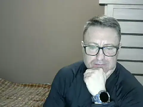 Snapshot of HarrySnake chatting on 01/04/25, 05:16 HarrySnake online show from 01/04/25, 05:16