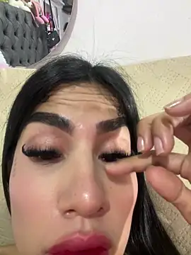 Snapshot of saragill323 chatting on 02/01/25, 12:40 saragill323 online show from 02/01/25, 12:40