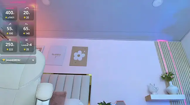 Snapshot of Cristall_Bunny chatting on 02/08/25, 02:36 Cristall Bunny online show from 02/08/25, 02:36