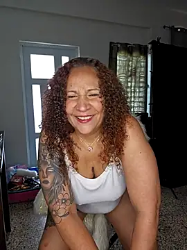 ladycreamypr2 online show from 04/17/26, 03:04