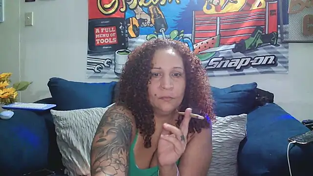 Snapshot of ladycreamypr2 chatting on 06/13/26, 12:08 ladycreamypr2 online show from 06/13/26, 12:08