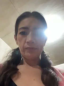 Snapshot of Yulia_sx chatting on 03/09/25, 02:50 Yulia sx online show from 03/09/25, 02:50