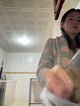 Snapshot of Yulia_sx chatting on 09/11/25, 06:19 Yulia sx online show from 09/11/25, 06:19