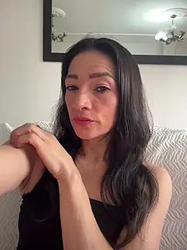 Snapshot of Yulia_sx chatting on 03/05/26, 10:39 Yulia sx online show from 03/05/26, 10:39