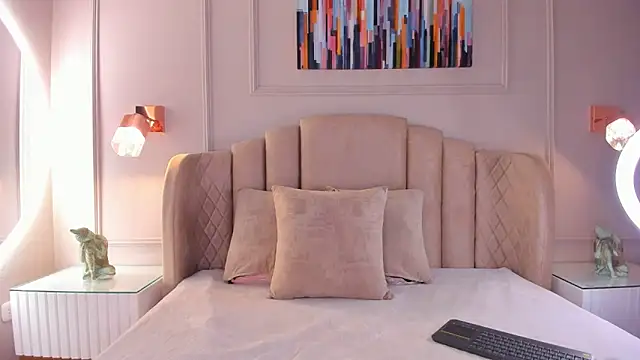 aria greco online show from 12/20/24, 04:20