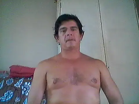 Snapshot of Marobronco chatting on 05/15/26, 02:02 Marobronco online show from 05/15/26, 02:02