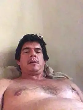 Snapshot of Marobronco chatting on 05/22/26, 01:28 Marobronco online show from 05/22/26, 01:28