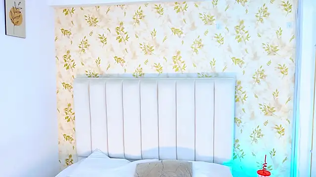 Sara Desire online show from 01/13/26, 12:43