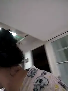 Snapshot of rebekka_simpson chatting on 03/19/25, 01:18 rebekka simpson online show from 03/19/25, 01:18