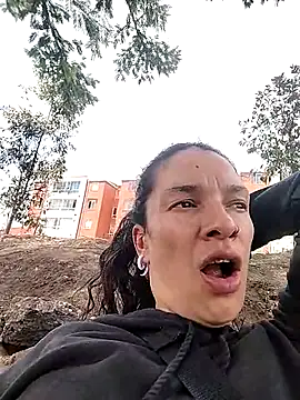 Snapshot of rebekka_simpson chatting on 10/06/25, 02:58 rebekka simpson online show from 10/06/25, 02:58