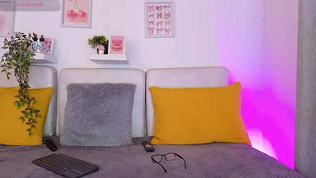 Malka Burning online show from 03/20/26, 08:03