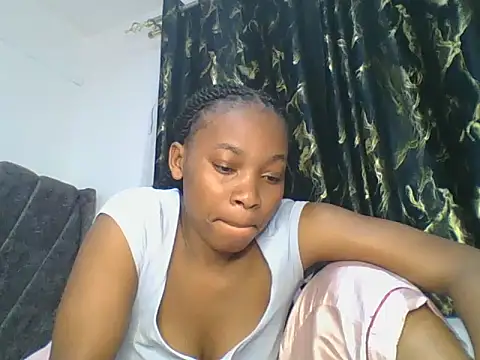  Becky002 online show from 09/10/25, 08:53