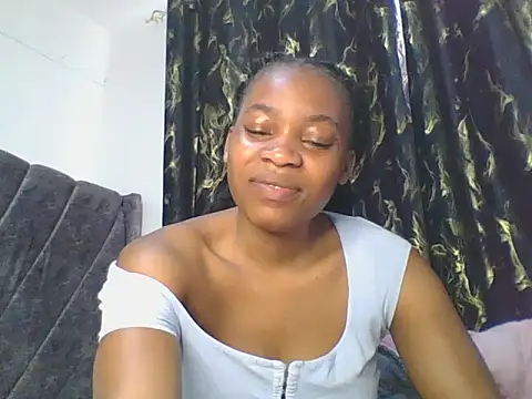  Becky002 online show from 12/19/25, 08:54