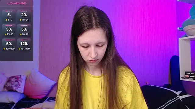 ur kitty   online show from 09/22/25, 01:35