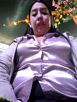 Bella keny online show from 02/22/25, 08:09