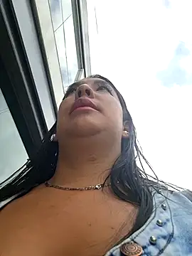 Bella keny online show from 02/24/25, 02:15