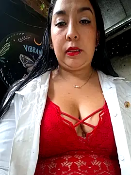 Bella keny online show from 09/27/25, 05:40