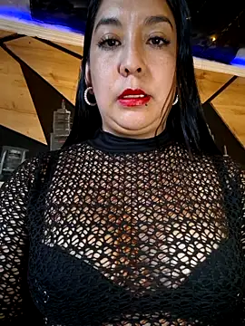 Bella keny online show from 11/11/25, 06:08