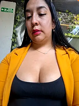 Bella keny online show from 02/11/26, 06:13