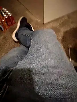 A man in public online show from 10/22/25, 11:10