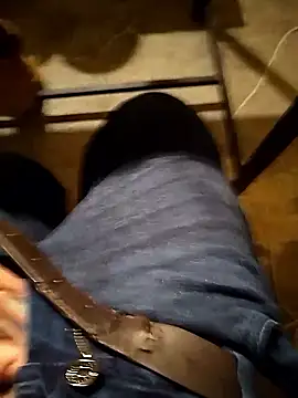 A man in public online show from 01/10/26, 07:59