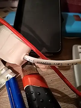 A man in public online show from 01/13/26, 07:41