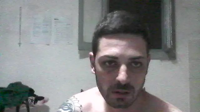 Snapshot of iltoscano95 chatting on 07/21/26, 07:49 iltoscano95 online show from 07/21/26, 07:49