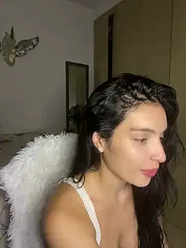 dakota le online show from 03/20/25, 02:19