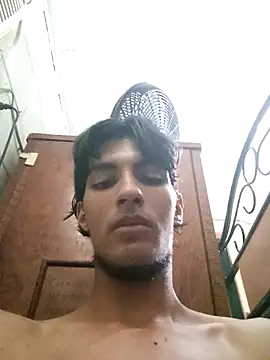 freddywwm online show from 10/04/25, 03:10