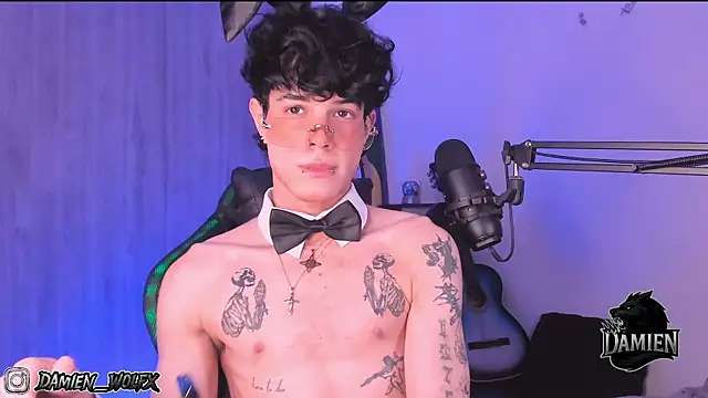 cinnamon boyxxx online show from 09/24/25, 01:09