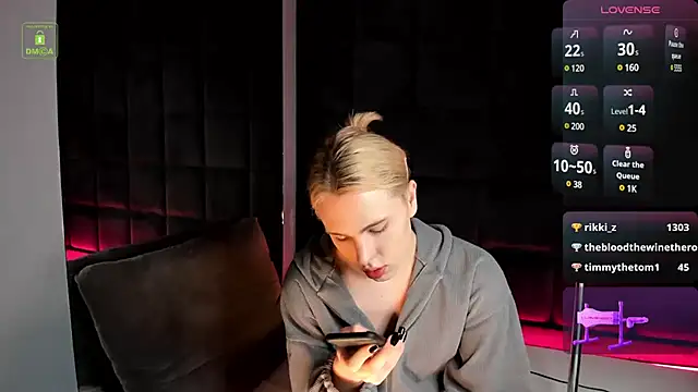 DanielPaige  online show from 12/28/24, 03:59